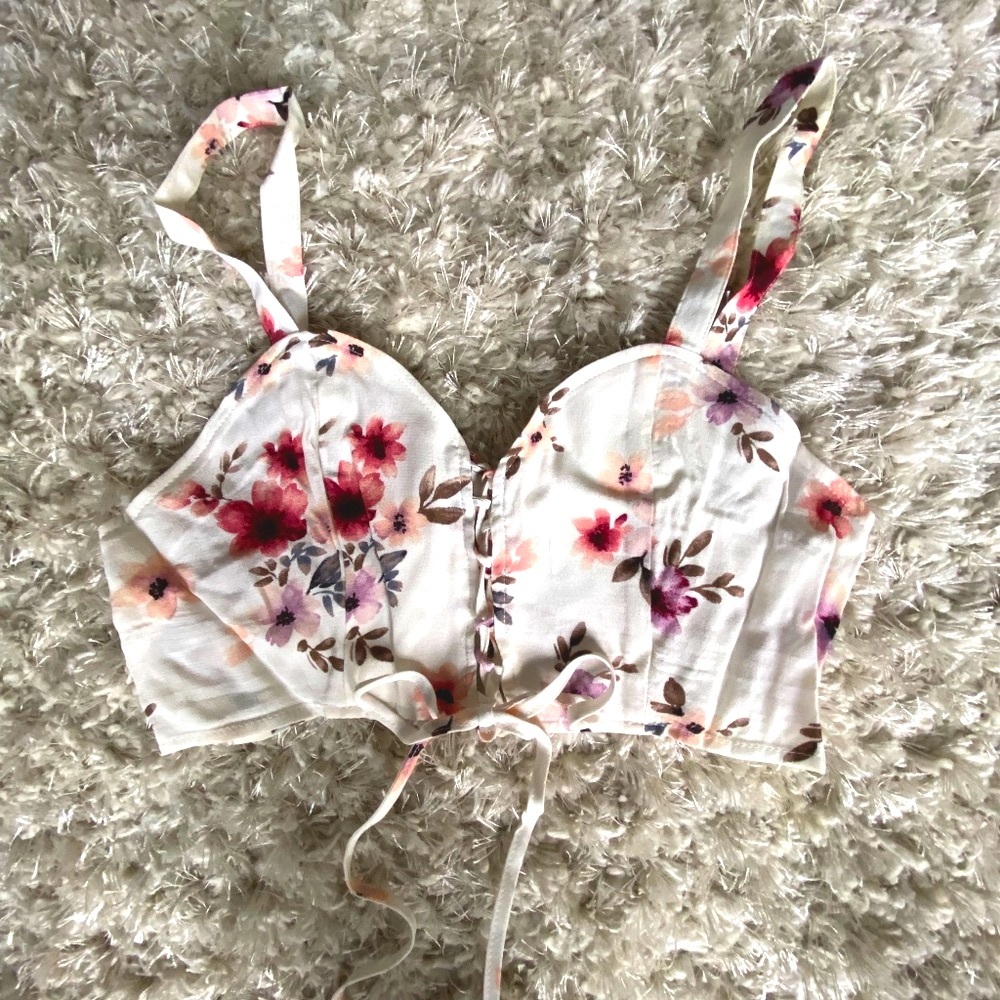 FOREVER 21 🌸flower bustier top